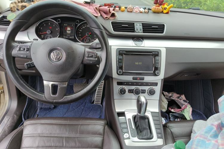 Used Volkswagen FAW-Volkswagen CC 2016 2.0 TSI Ultimate Edition Center Console