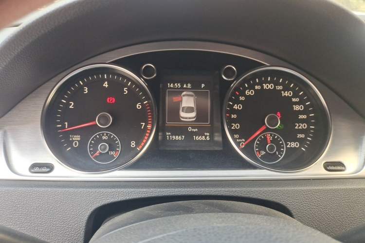 Used Volkswagen FAW-Volkswagen CC 2016 2.0 TSI Luxury Model Instrument Cluster