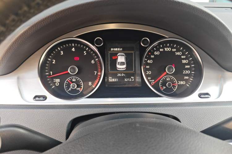Used Volkswagen FAW-Volkswagen CC 2016 1.8TSI Luxury Model Instrument Cluster