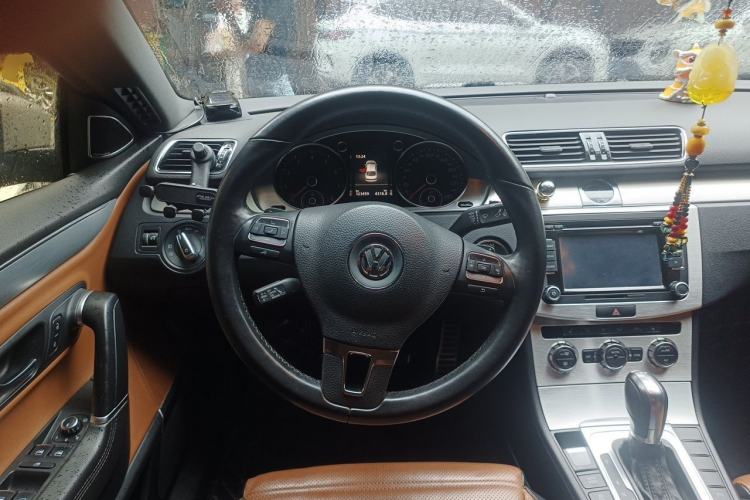 Used Volkswagen FAW-Volkswagen CC 2016 1.8TSI Luxury Model Steering Wheel