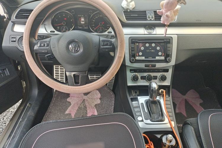 Used Volkswagen FAW-Volkswagen CC 2016 2.0 TSI Luxury Model Steering Wheel