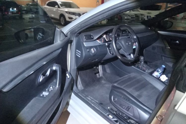 Used Volkswagen FAW-Volkswagen CC 2016 1.8TSI Luxury Model Driver Seat