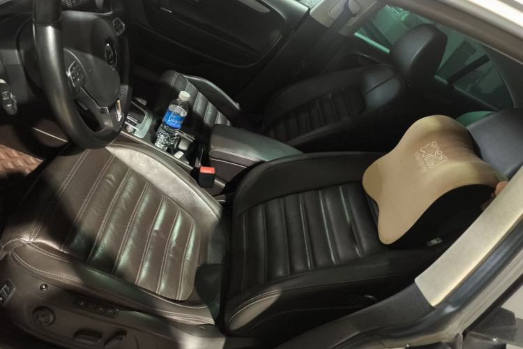 Used Volkswagen FAW-Volkswagen CC 2016 2.0 TSI Ultimate Edition Left Front Seat