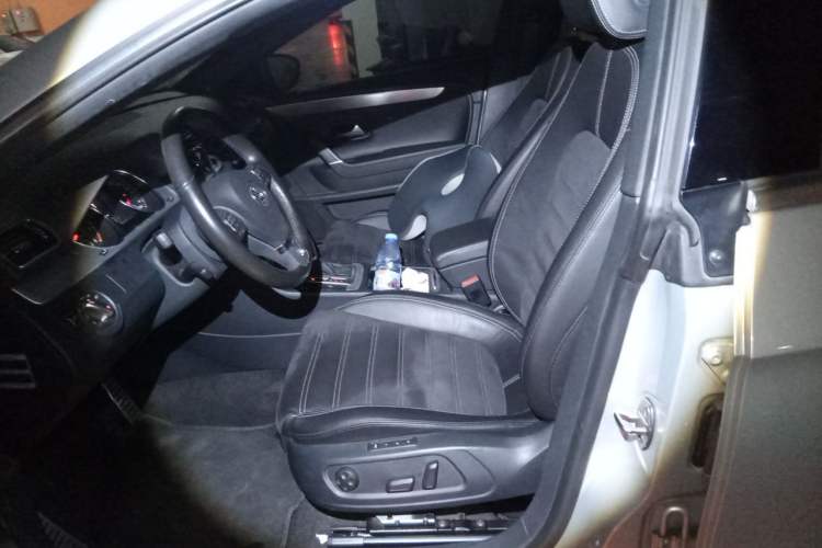 Used Volkswagen FAW-Volkswagen CC 2016 1.8TSI Luxury Model Left Front Seat