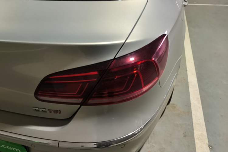 Used Volkswagen FAW-Volkswagen CC 2016 2.0 TSI Ultimate Edition Right Rear Taillight