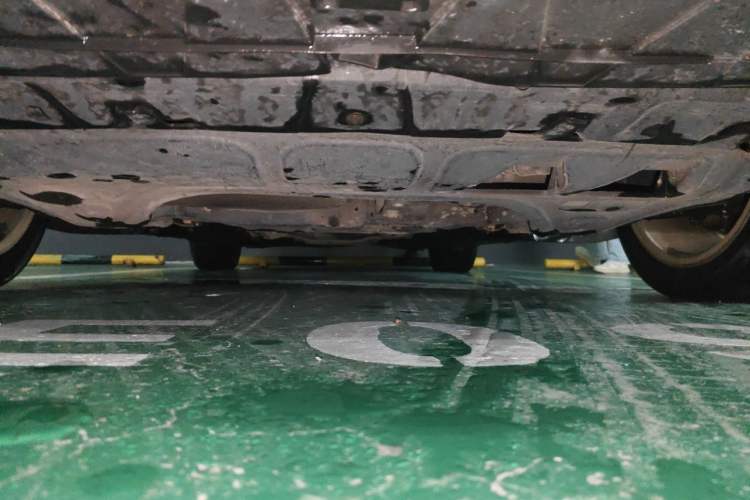 Used Volkswagen FAW-Volkswagen CC 2016 1.8TSI Prestige Model Chassis Front