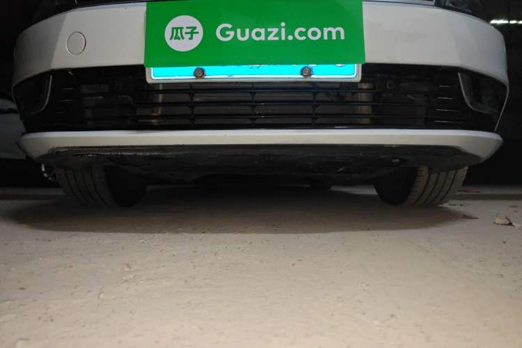 Used Volkswagen FAW-Volkswagen CC 2016 1.8TSI Luxury Model Chassis Front