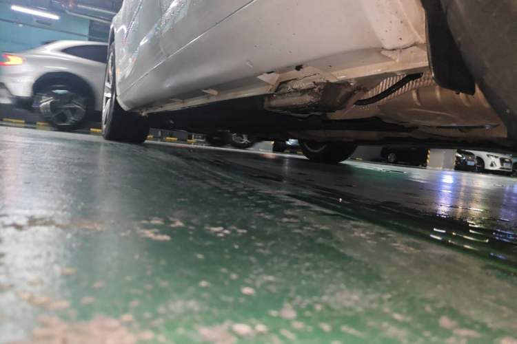 Used Volkswagen FAW-Volkswagen CC 2016 1.8TSI Prestige Model Chassis Rear Left