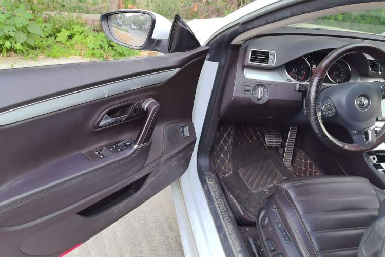 Used Volkswagen FAW-Volkswagen CC 2016 1.8TSI Luxury Model Driver Seat