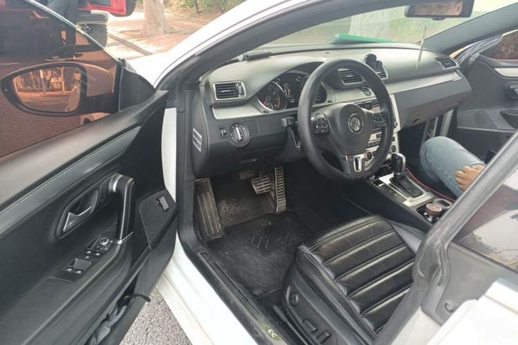Used Volkswagen FAW-Volkswagen CC 2016 1.8TSI Prestige Model Driver Seat
