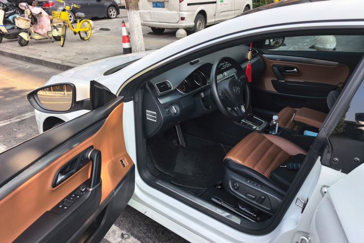 Used Volkswagen FAW-Volkswagen CC 2016 1.8TSI Luxury Model Driver Seat