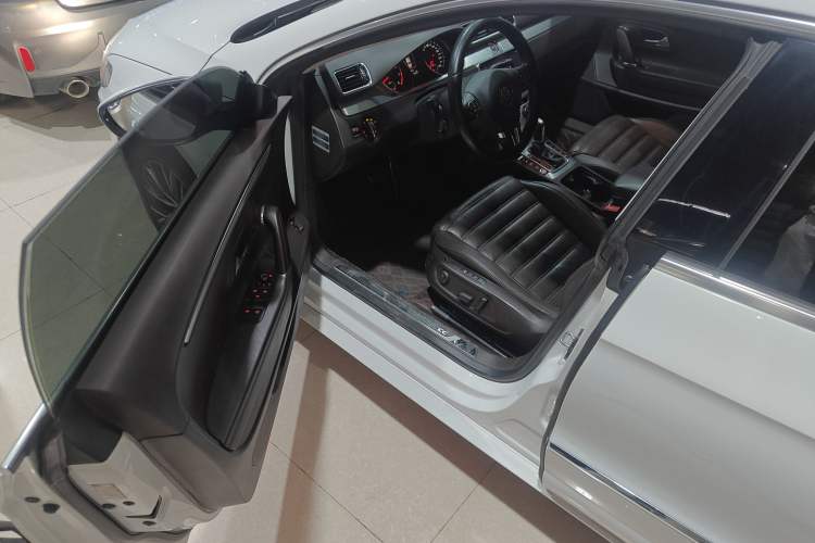 Used Volkswagen FAW-Volkswagen CC 2016 1.8TSI Luxury Model Driver Seat
