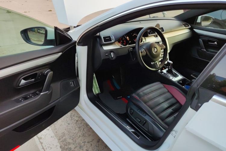 Used Volkswagen FAW-Volkswagen CC 2016 300TSI 25th Anniversary Edition Driver Seat