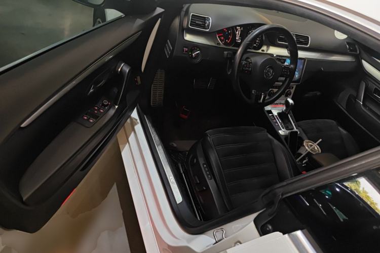 Used Volkswagen FAW-Volkswagen CC 2016 1.8TSI Luxury Model Driver Seat