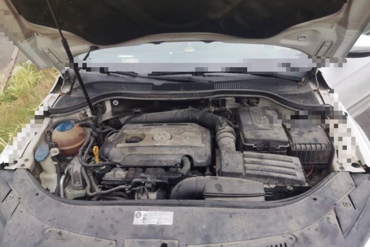 Used Volkswagen FAW-Volkswagen CC 2016 1.8TSI Luxury Model Engine Bay