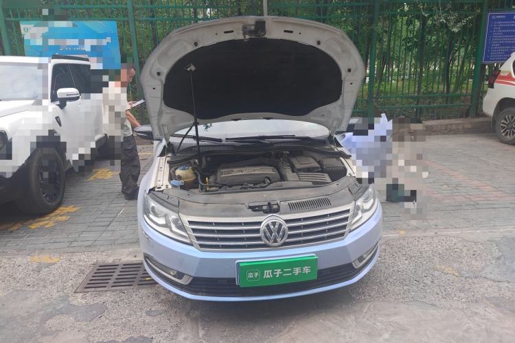 Used Volkswagen FAW-Volkswagen CC 2016 1.8TSI Prestige Model Engine Bay