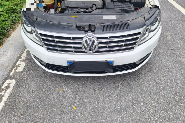 Used Volkswagen FAW-Volkswagen CC 2016 1.8TSI Luxury Model Engine Bay