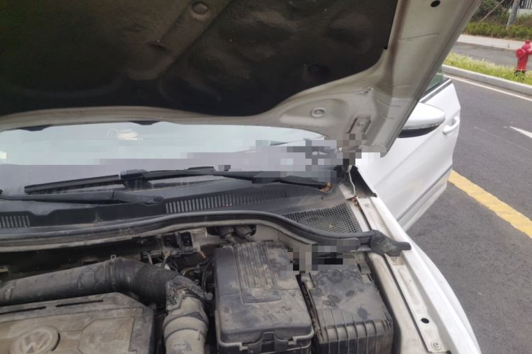 Used Volkswagen FAW-Volkswagen CC 2016 1.8TSI Luxury Model Engine Bay Left