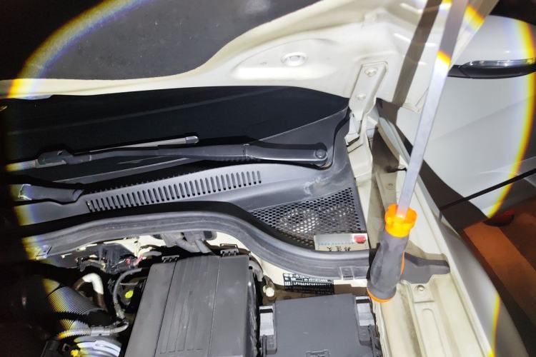 Used Volkswagen FAW-Volkswagen CC 2016 1.8TSI Luxury Model Engine Bay Left