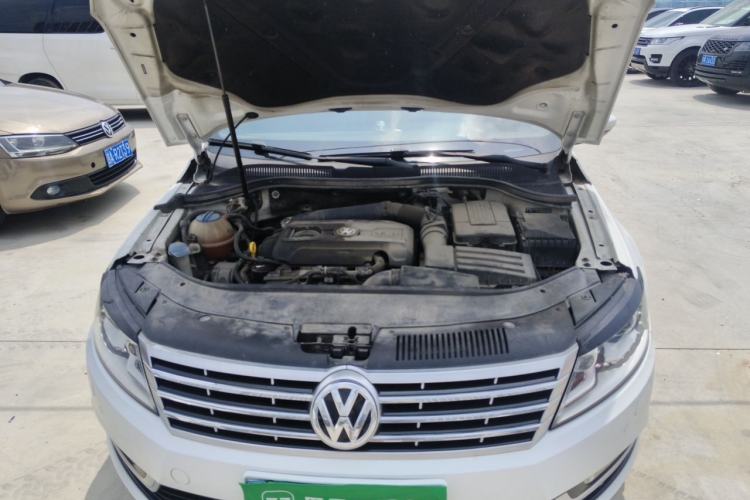 Used Volkswagen FAW-Volkswagen CC 2016 2.0 TSI Luxury Model Engine Bay
