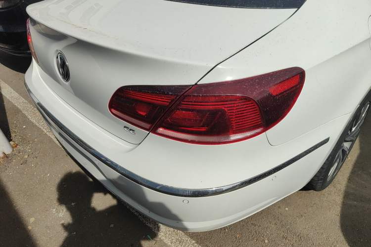 Used Volkswagen FAW-Volkswagen CC 2016 2.0 TSI Luxury Model Exterior 3