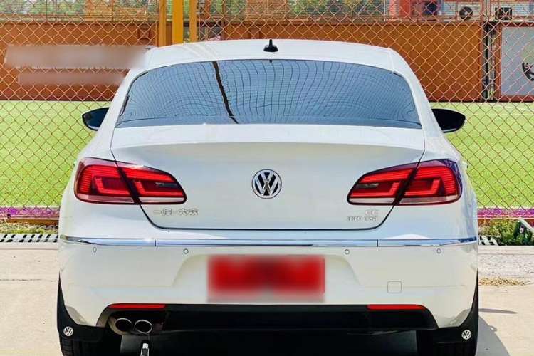 Used Volkswagen FAW-Volkswagen CC 2016 2.0 TSI Luxury Model Exterior 3
