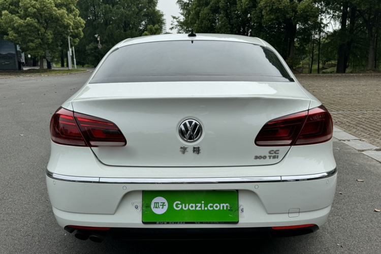 Used Volkswagen FAW-Volkswagen CC 2016 1.8TSI Luxury Model Exterior 3