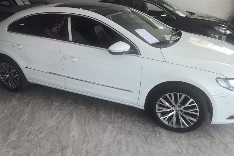 Used Volkswagen FAW-Volkswagen CC 2016 1.8TSI Luxury Model Exterior 3