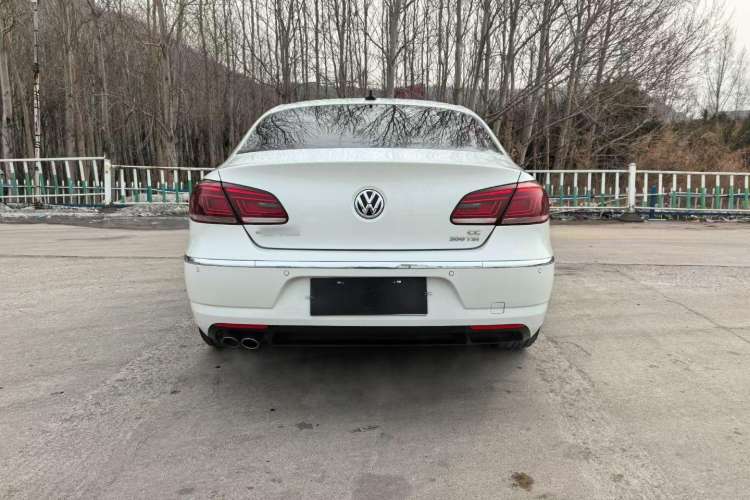 Used Volkswagen FAW-Volkswagen CC 2016 1.8TSI Luxury Model Exterior 4