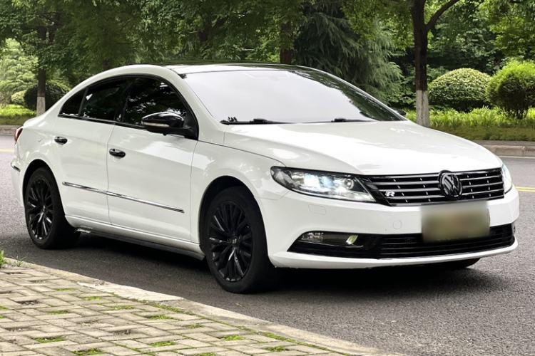 Used Volkswagen FAW-Volkswagen CC 2016 300TSI 25th Anniversary Edition Exterior 4