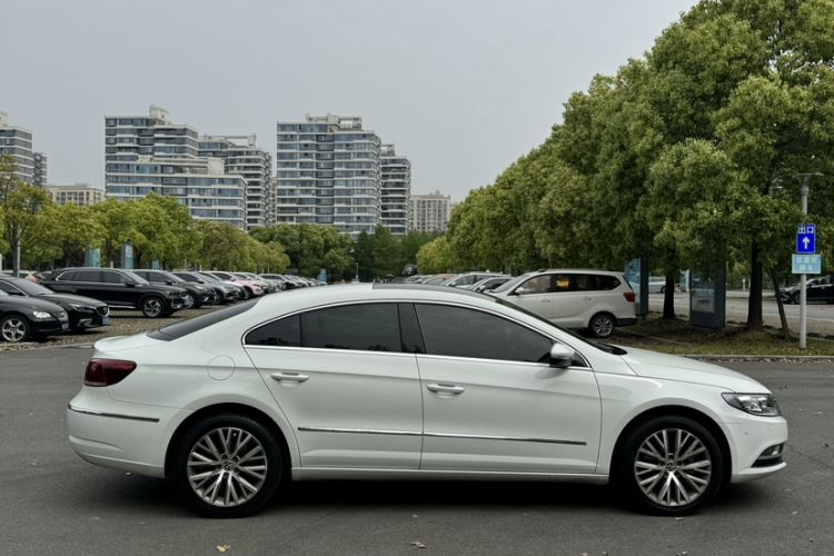 Used Volkswagen FAW-Volkswagen CC 2016 1.8TSI Luxury Model Exterior 6