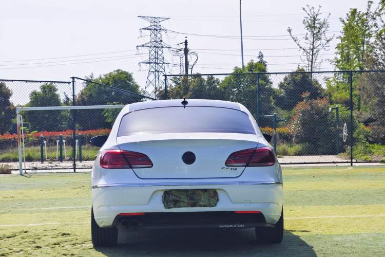 Used Volkswagen FAW-Volkswagen CC 2016 300TSI 25th Anniversary Edition Exterior 7