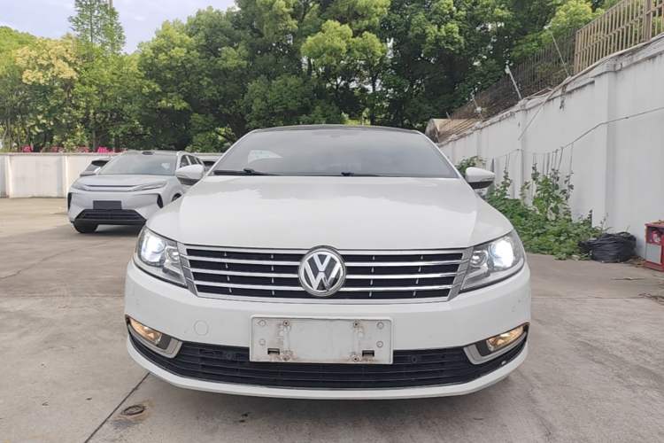 Used Volkswagen FAW-Volkswagen CC 2016 1.8TSI Prestige Model Front