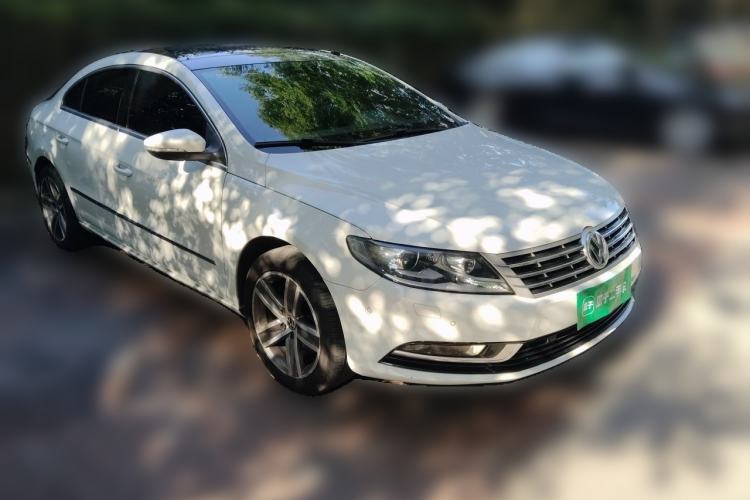 Used Volkswagen FAW-Volkswagen CC 2016 2.0 TSI Ultimate Edition Front Right 45 Deg