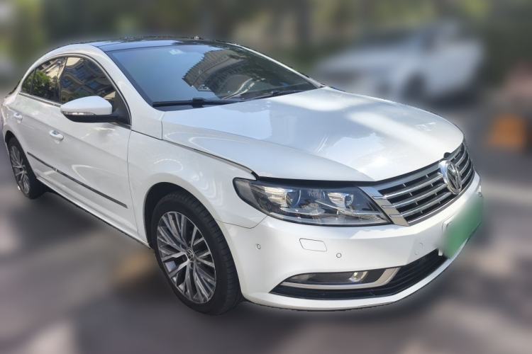 Used Volkswagen FAW-Volkswagen CC 2016 1.8TSI Luxury Model Front Right 45 Deg