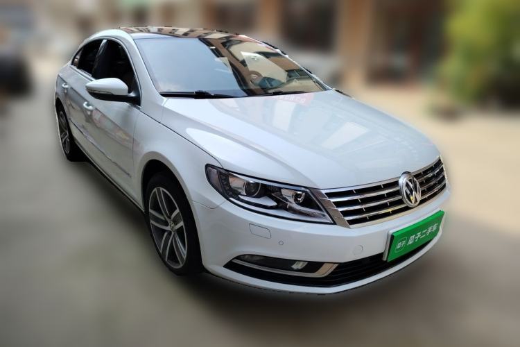 Used Volkswagen FAW-Volkswagen CC 2016 1.8TSI Prestige Model Front Right 45 Deg