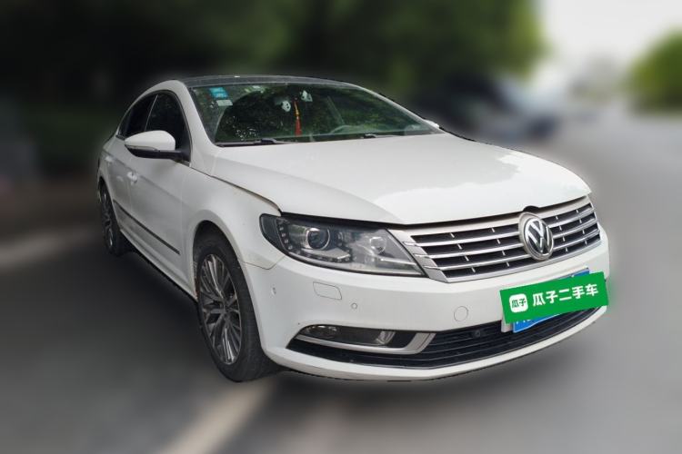 Used Volkswagen FAW-Volkswagen CC 2016 1.8TSI Luxury Model Front Right 45 Deg