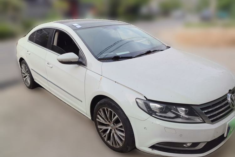 Used Volkswagen FAW-Volkswagen CC 2016 1.8TSI Luxury Model Front Right 45 Deg