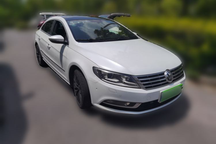 Used Volkswagen FAW-Volkswagen CC 2016 1.8TSI Luxury Model Front Right 45 Deg
