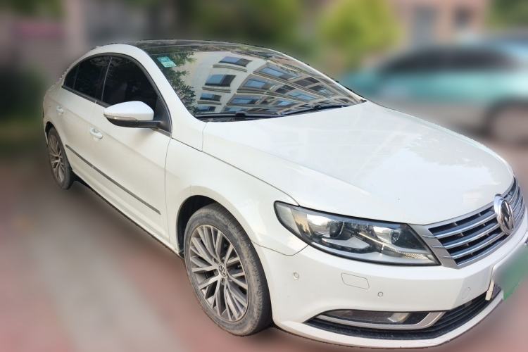 Used Volkswagen FAW-Volkswagen CC 2016 1.8TSI Luxury Model Front Right 45 Deg