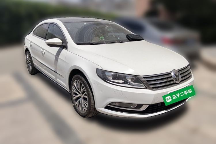 Used Volkswagen FAW-Volkswagen CC 2016 2.0 TSI Luxury Model Front Right 45 Deg