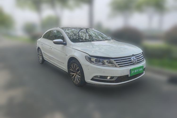 Used Volkswagen FAW-Volkswagen CC 2016 1.8TSI Luxury Model Front Right 45 Deg