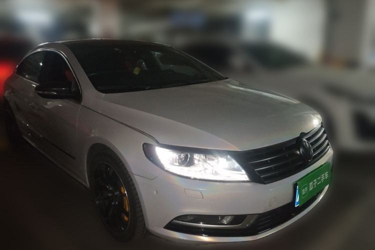 Used Volkswagen FAW-Volkswagen CC 2016 1.8TSI Luxury Model Front Right 45 Deg