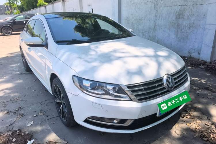 Used Volkswagen FAW-Volkswagen CC 2016 1.8TSI Prestige Model Front Right 45 Deg