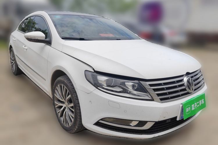 Used Volkswagen FAW-Volkswagen CC 2016 2.0 TSI Luxury Model Front Right 45 Deg
