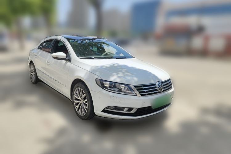 Used Volkswagen FAW-Volkswagen CC 2016 1.8TSI Luxury Model Front Right 45 Deg