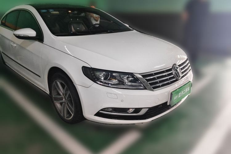 Used Volkswagen FAW-Volkswagen CC 2016 1.8TSI Prestige Model Front Right 45 Deg