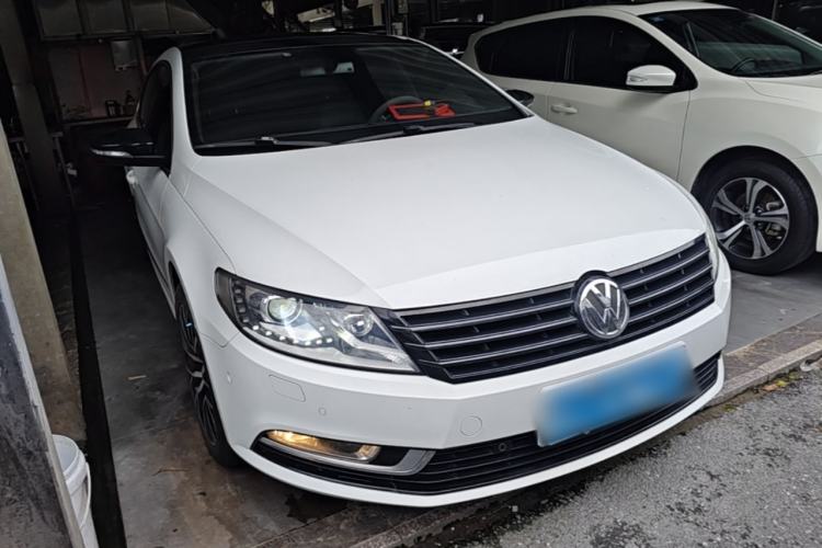 Used Volkswagen FAW-Volkswagen CC 2016 300TSI 25th Anniversary Edition Front Right 45 Deg