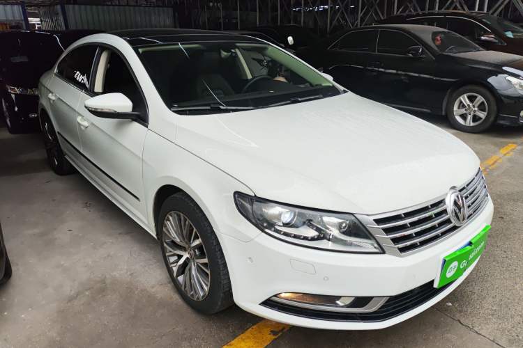 Used Volkswagen FAW-Volkswagen CC 2016 1.8TSI Luxury Model Front Right 45 Deg