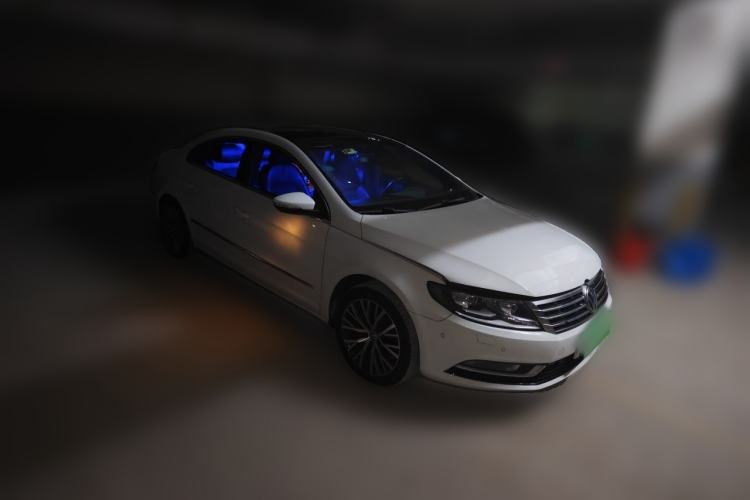 Used Volkswagen FAW-Volkswagen CC 2016 1.8TSI Luxury Model Front Right 45 Deg